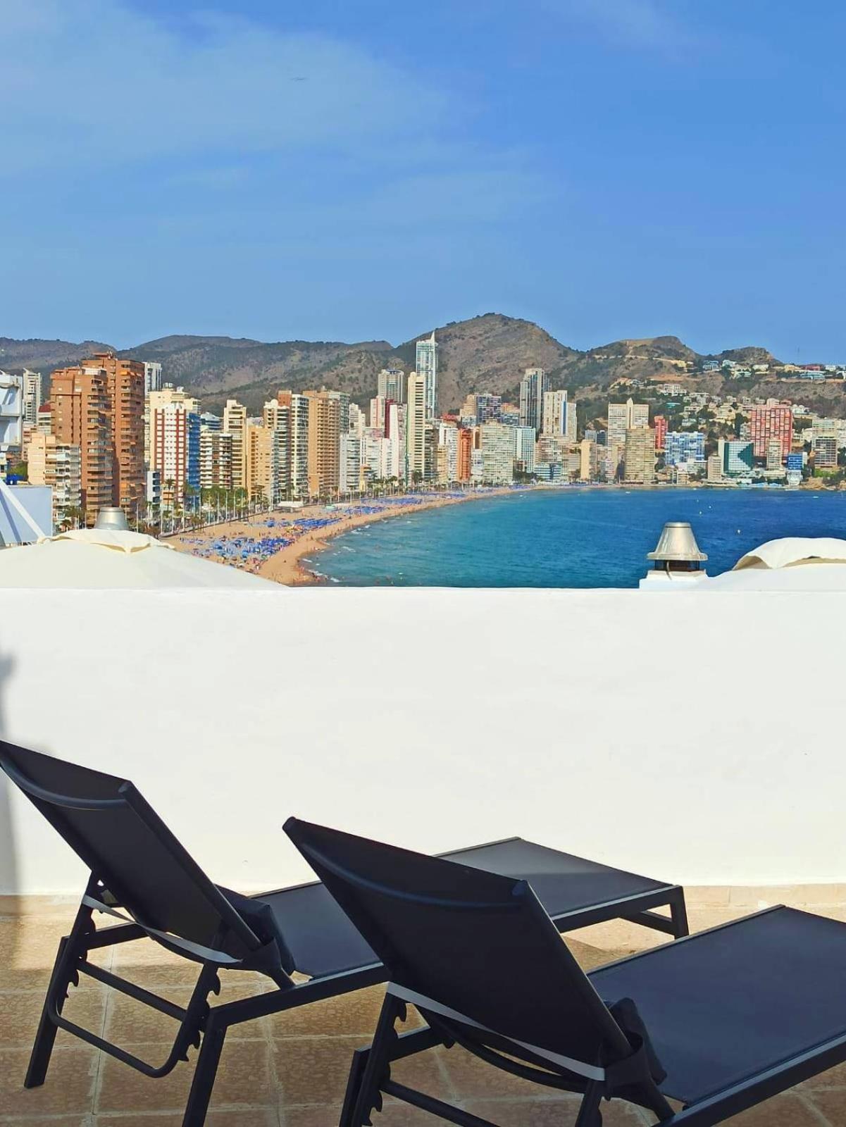 Vistas Del Mar Apartment بينايدورم المظهر الخارجي الصورة